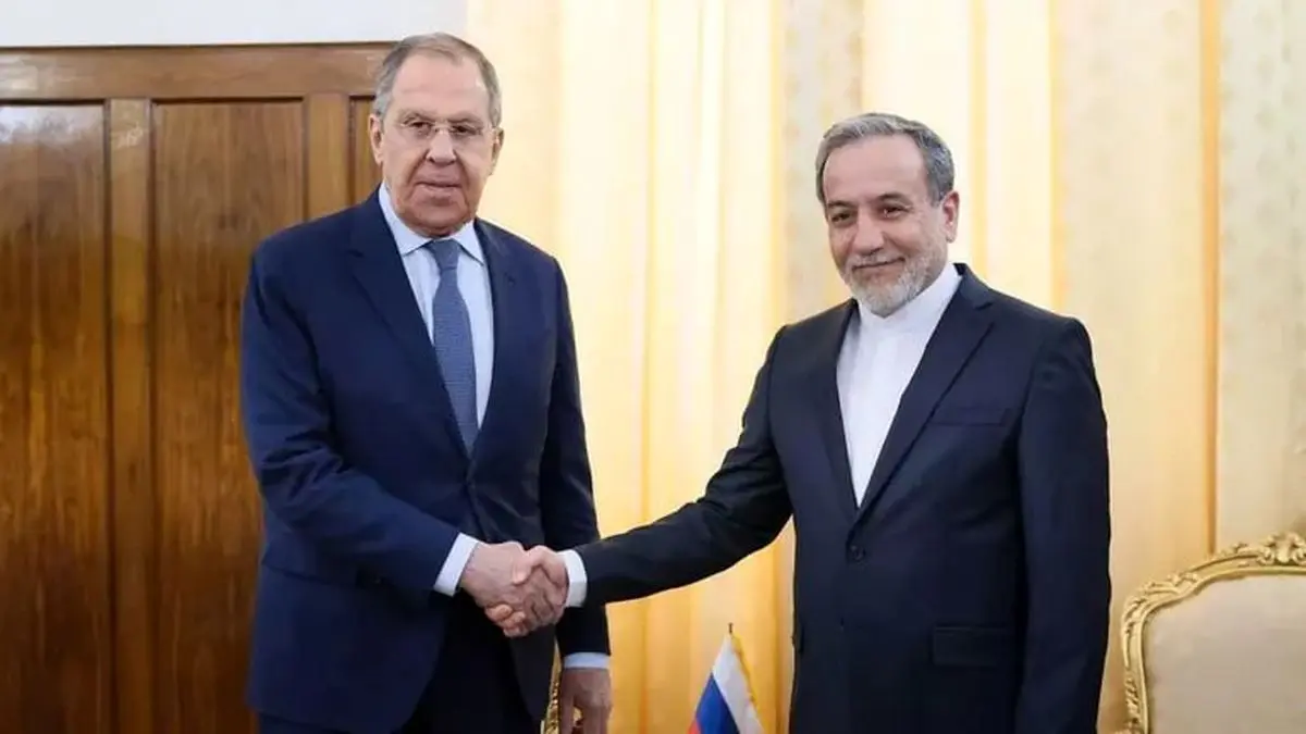 گفت‌وگوی تلفنی عراقچی و لاوروف 