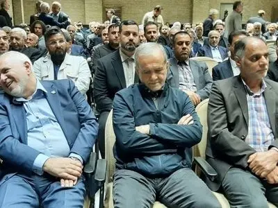 حضور پزشکیان و جمعی از چهره‌های سیاسی در مراسم ختم احمد ناطق نوری + تصاویر