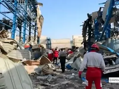 ادامه عملیات جستجو افراد مفقود شده در کانون انفجار + فیلم