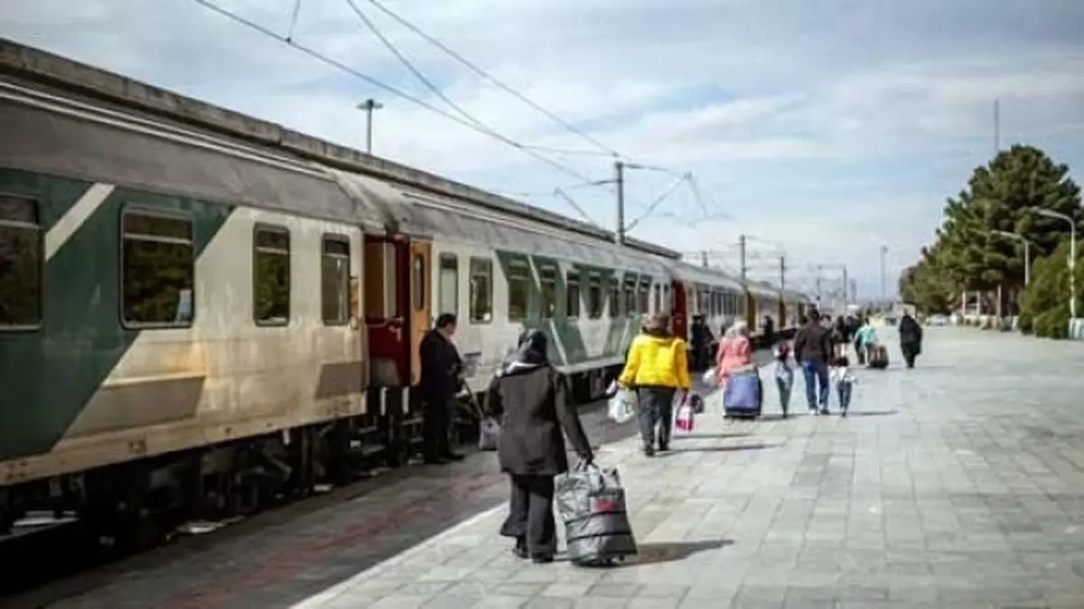 پیش فروش بلیت‌ قطارهای تیرماه آغاز شد
