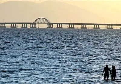 نگین فیروزه ای آذربایجان گرفتار در وعده ها/گردشگران به دریاچه ارومیه برگشتند، زیرساخت‌ها جا ماندند