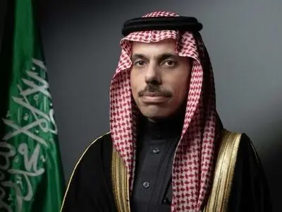 تماس تلفنی «بن فرحان» با عراقچی در پی تجاوز اسرائیل به خاک ایران