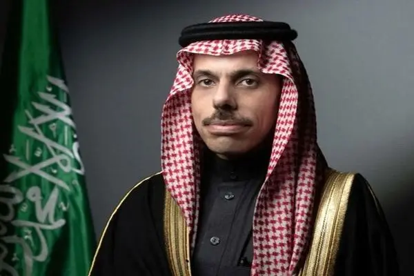 تماس تلفنی «بن فرحان» با عراقچی در پی تجاوز اسرائیل به خاک ایران