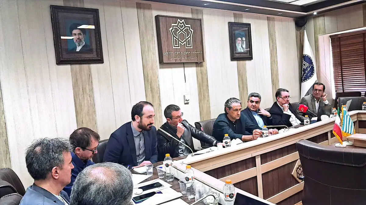 تعامل با ایران برای ملت یونان ضرورت دارد
