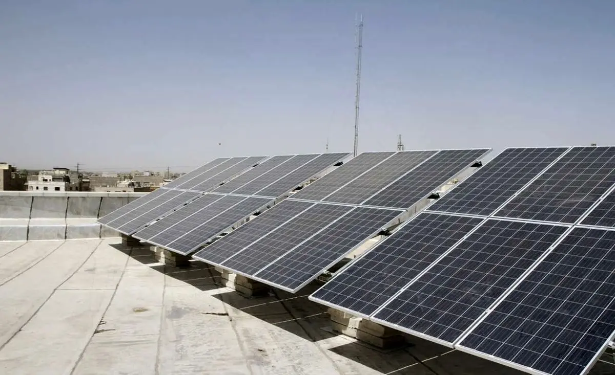 شتاب‌گیری طرح توسعه هزار مگاوات نیروگاه خورشیدی پشت‌بامی 