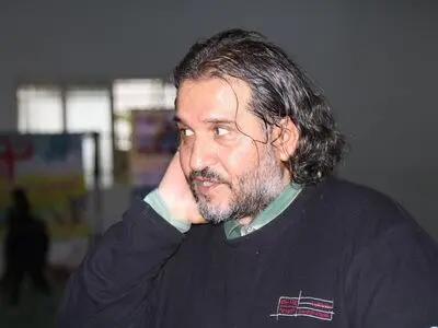 بدون اقتصاد پویا نمی‌توان انتظار یک تئاتر استاندارد داشت/ تنها عشق است که هنوز هنرمند و تماشاگر را به سالن نمایش می‌کشاند