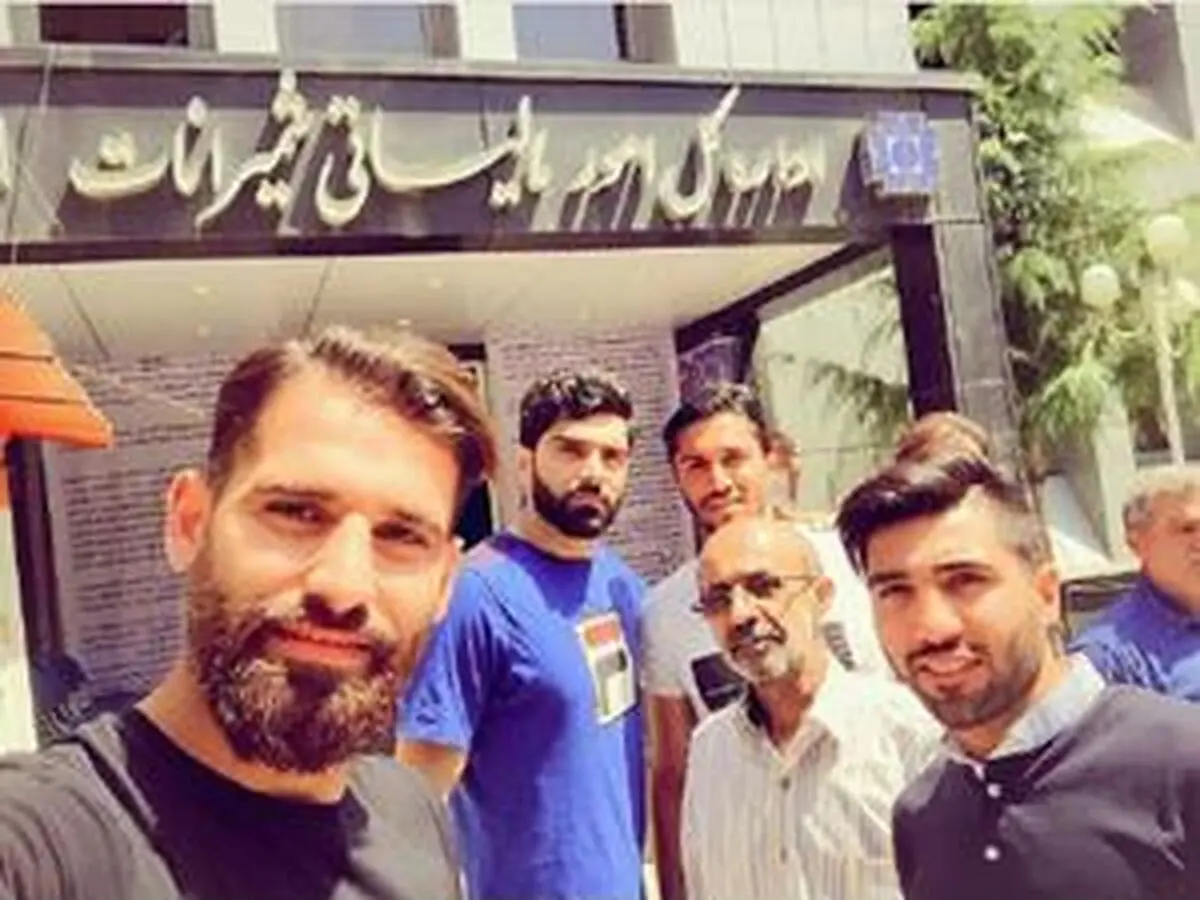 ناراحتی مدافع سابق استقلال از رفتار باشگاه + عکس