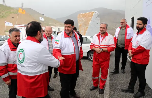 بازدید عیدانه رئیس هلال احمر از پایگاه امداد و نجات آزادراه تهران_شمال