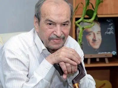 حسن ناهید دچار عارضه قلبی شد