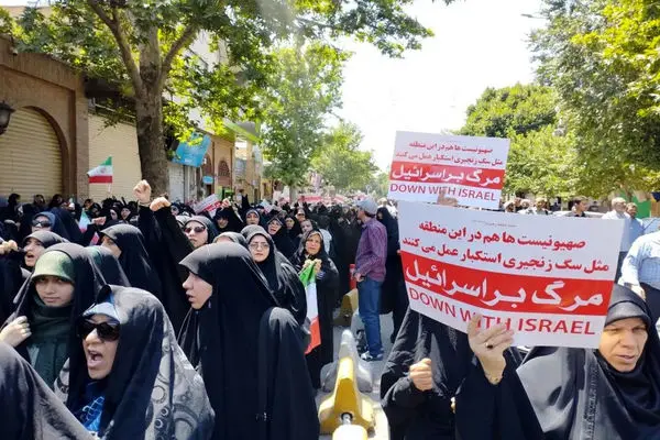 خروش مردم لرستان در حمایت از حاکمیت نظام اسلامی و نیروهای مسلح برای مقابله با رژیم صهیونیستی