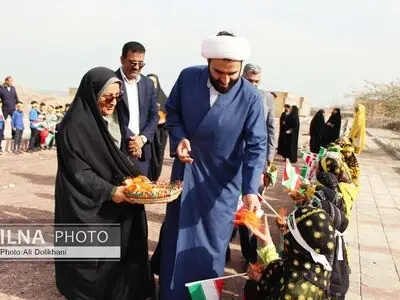 جزیره هرمز، مقصدی نو برای اردوهای دانش‌آموزی کشور +فیلم