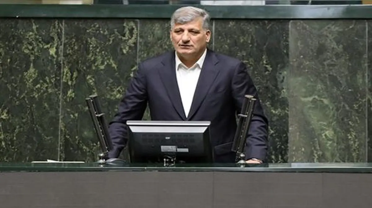 وزرای نفت و راه پیگیری حل مشکلات کامیون داران را رها نکنند