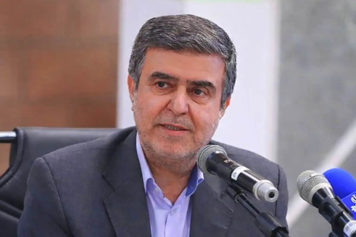 قائم‌مقام بیمه مرکزی جمهوری اسلامی ایران فرارسیدن روز ارتش را تبریک گفت