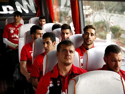 زمان سفر پرسپولیس به مشهد تغییر کرد