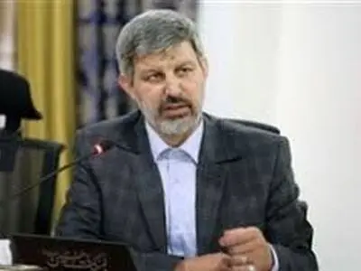  باید نسل نو را با آموزه‌های کاربردی و موضوعی قرآن کریم مأنوس کنیم 