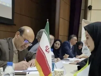میز خدمت ایثارگران صنعت آب و برق استان البرز برگزار شد