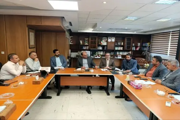 همکاری مشترک برای رفع کمبود فضای آموزشی در صدرا / مهاجرت ۱۰ هزار دانش‌آموز از صدرا به شیراز چالش‌جدی است