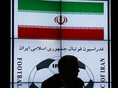 بوی خیانت از تصمیم برای صدور مجوز حرفه‌ای باشگاه‌ها می‌آید