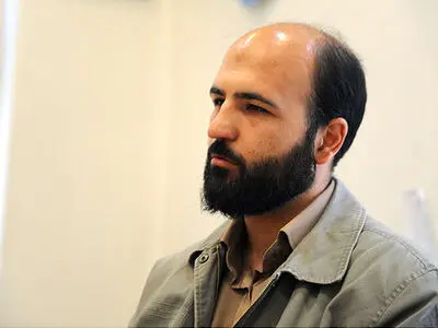 محفل‌گرایی‌، ادبیات دفاع مقدس را تهدید می‌کند