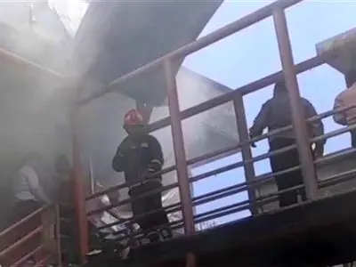 آخرین وضعیت چهار مصدوم حادثه «تکنام کیهان پلیمر»/ کارگرانی که به دلیل سوختگی همچنان بستری‌اند
