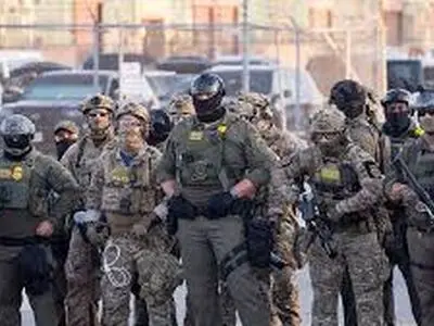 ترامپ ۴۰۰ نیروی گارد ملی را در ایلینوی مستقر می‌کند