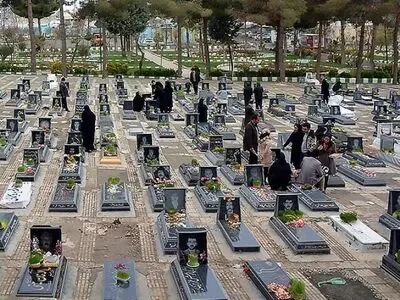 بسته شدن درب آرامستان‌های کرمانشاه در ساعات بعدازظهر