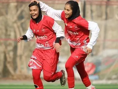 بانوان پرسپولیسی روی نوار پیروزی