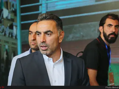 عکس جدید باشگاه استقلال از امضای قرارداد فکری