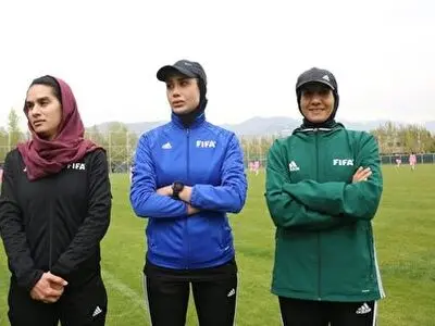 قضاوت داوران بانوان ایرانی در مرحله اول انتخابی المپیک فوتبال بانوان