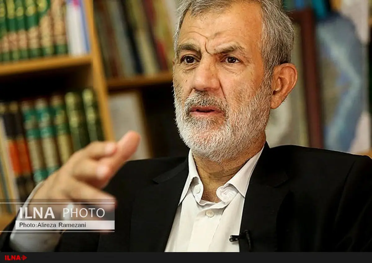 روحانی نسبت به دیگر گزینه‌ها شانس بیشتری دارد/ احمدی‌نژاد کاندیدا می‌شود