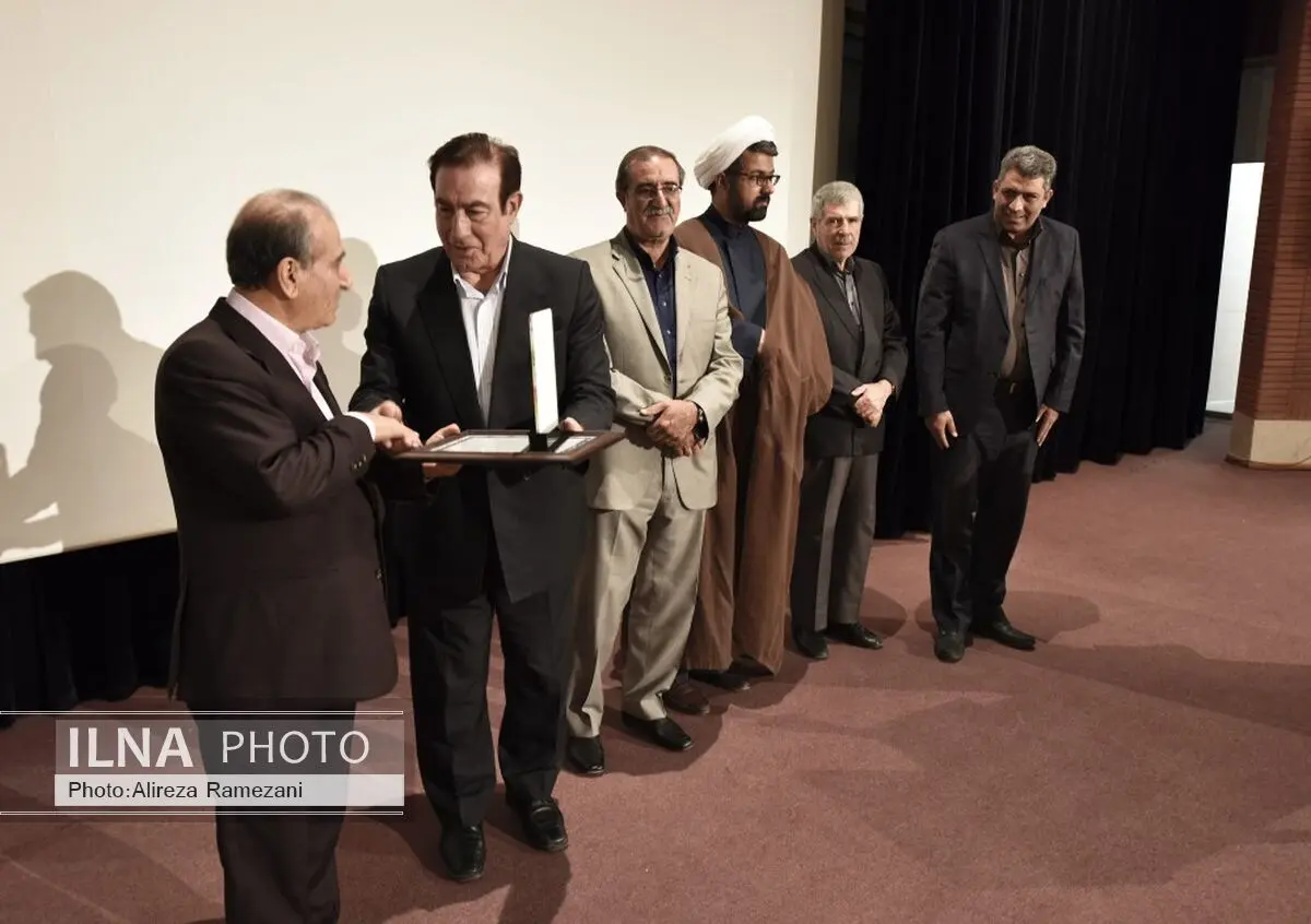 همایش تجلیل از کارآفرینان برترآذربایجان غربی