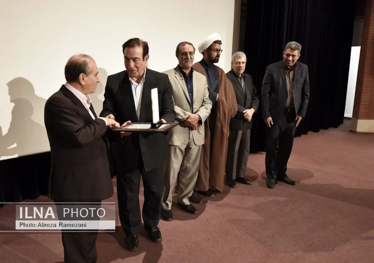 همایش تجلیل از کارآفرینان برترآذربایجان غربی