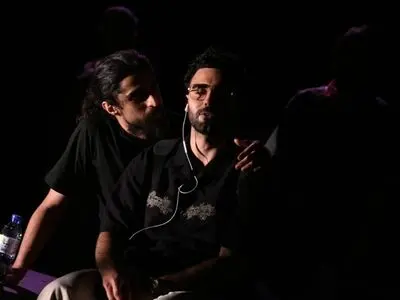 «آناتول» روی صحنه رفت