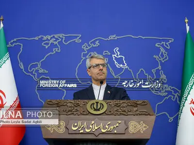 الخارجية الإيرانية: فرنسا تعيد النظر بتوجهاتها غير البناءة تجاه السلام في الشرق الأوسط
