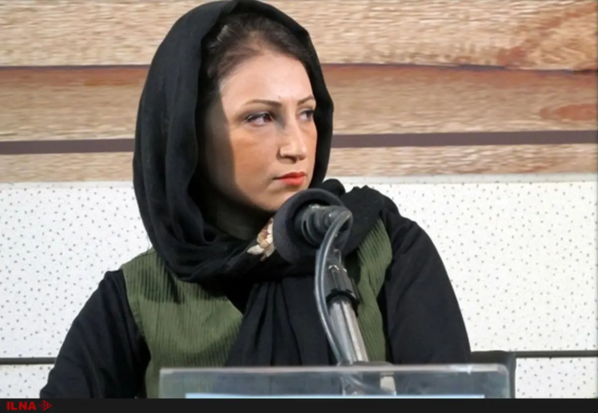 خارجی‌ها داستان ایرانی را بازتاب‌دهنده گفتمان غالب و وابسته می‌دانند/نباید کاری کنیم که ادبیات ما صدای سیاسی خاصی تلقی شود