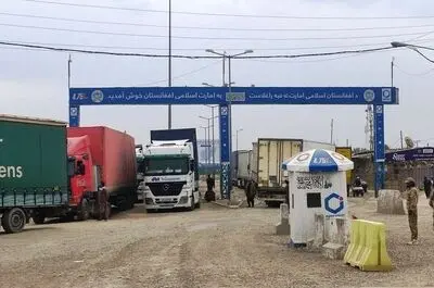  قفل گازوئیلی در دوغارون/ به سختگیر‌ی‌ سوخت کامیون‌ها معترض هستیم 