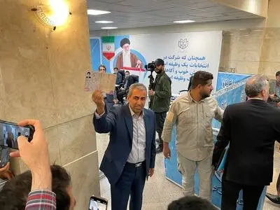 پورابراهیمی داوطلب انتخابات ریاست جمهوری شد/ فیلم