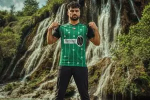 محمدی‌مهر به خیبر پیوست