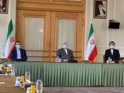 با همان قدرت و دوستی با اصحاب رسانه کار سخنگویی را ادامه می‌دهم