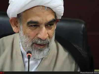 بخش خصوصی در عرصه‌های اقتصادی و فرهنگی راهگشای نظام جمهوری اسلامی ایران باشد