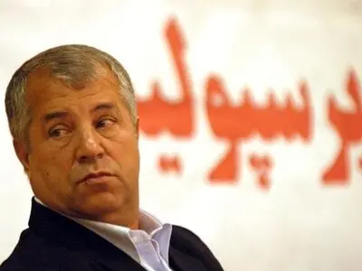 علی پروین: بیایند بگویند ملاحظه مرا کنند و گل نزنند؟ کسی جرات نزدیک شدن به رختکن مرا نداشت (ویدئو)