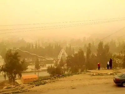 کاهش دید افقی در شهرستان به ۳۰۰ متر رسید/ مدارس شیفت صبح و بعد از ظهر تعطیل  استد