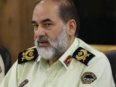 قاتل مسلح به کشورش مسترد شد