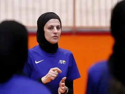 فاطمه شریف سرمربی تیم فوتسال سایپا کاندید بهترین سرمربی باشگاهی سال ۲۰۲۴ زنان از نگاه سایت فوتسال پلنت شد + عکس