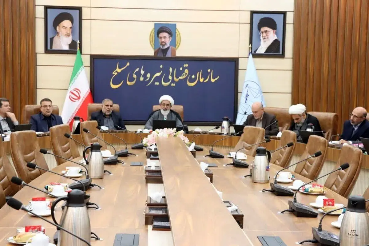 اقتدار نیرو‌های مسلح و هوشیاری ملت، ضامن ابطال توطئه‌های دشمن در شرایط جنگی است