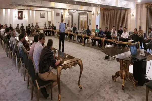 برگزاری نخستین دوره هم‌افزایی کارکنان اپراتور و تعمیرات جرثقیل‌های سقفی ناحیه نورد سرد