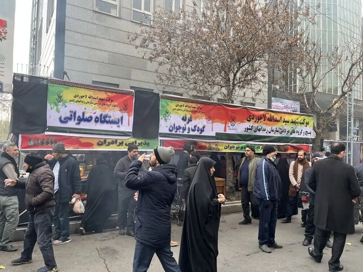حضور مسئولان سازمان زندان‌ها در مراسم تشییع شهدای گمنام