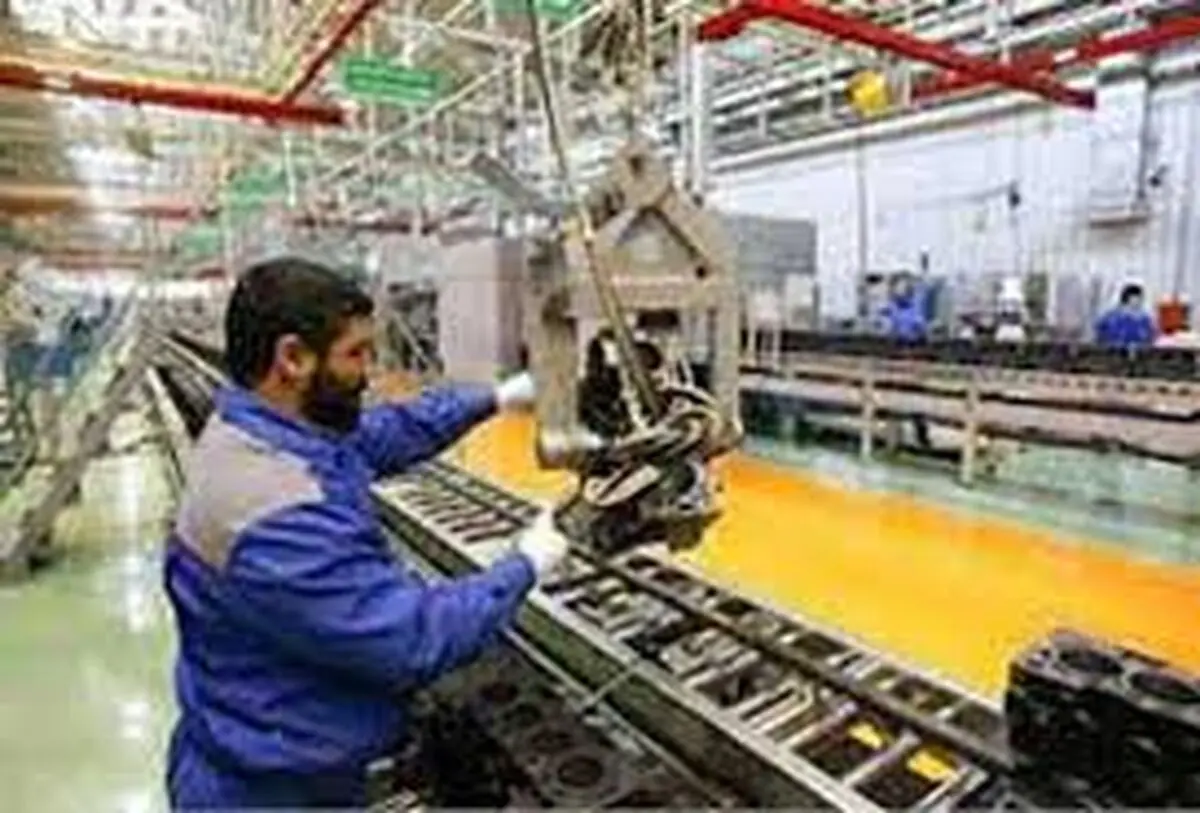 سوءاستفاده از کارگران برای دریافت وام حمایتی/ وقتی بدون پرداخت "دستمزد" به کارگران "حق بیمه" رد می‌شود