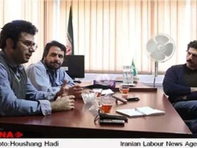 امور تئاتر به شیوه دولت سابق پیش می‌رود