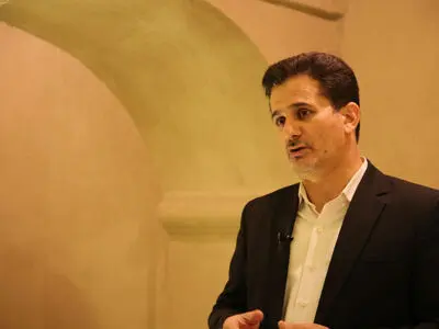 متولیان نقش آفرین گردشگری و صنایع دستی به توسعه این صنعت کمک می کند 